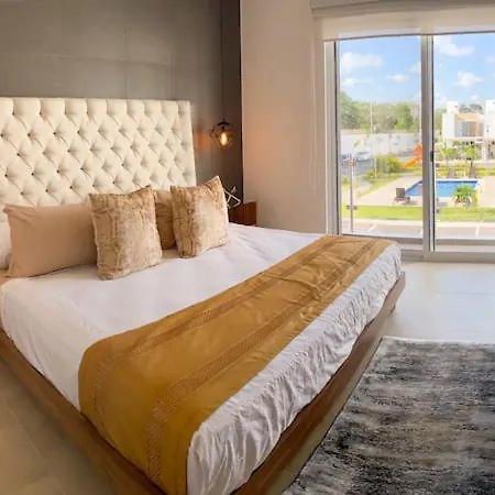 Elegante Y Preciosa Casa Con Excelente Ubicacion Villa Cancún Eksteriør billede