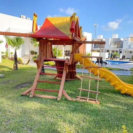 Elegante Y Preciosa Casa Con Excelente Ubicacion Villa Cancún Eksteriør billede
