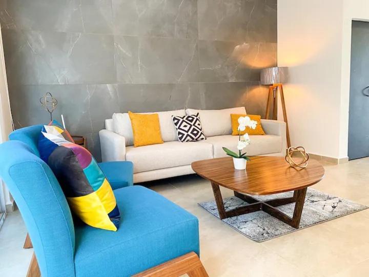 Elegante Y Preciosa Casa Con Excelente Ubicacion Villa Cancún Eksteriør billede