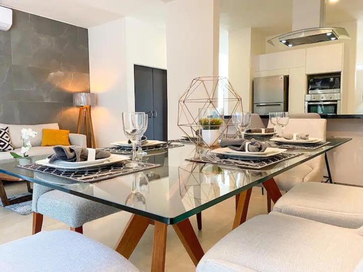 Elegante Y Preciosa Casa Con Excelente Ubicacion Villa Cancún Eksteriør billede